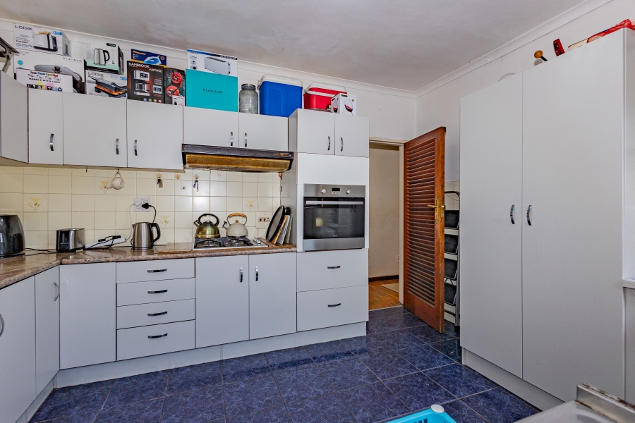 4 Bedroom Property for Sale in Fairfield Estate Western Cape